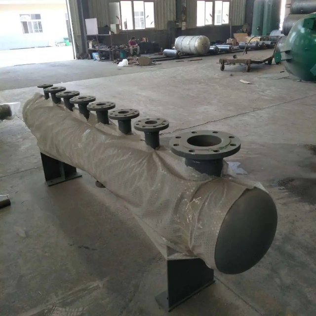 温泉集分水器